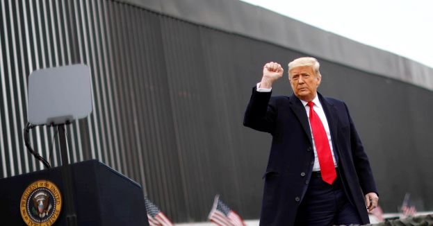 Watch: Trump Autographs Border Wall As He Does Final Tour Of Massive Security Achievement