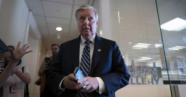Breaking: Lindsey Graham To Face Grand Jury (Video)