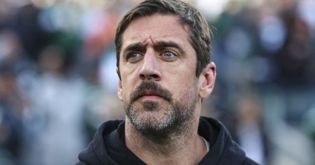 Aaron Rodgers Breaks Silence On CNN's Sandy Hook Accusations
