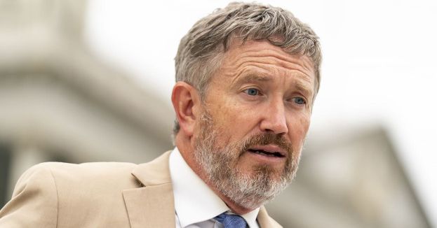 Trump Reveals The Fighter He’s Backing To Crush RINO Rep. Massie In 2026