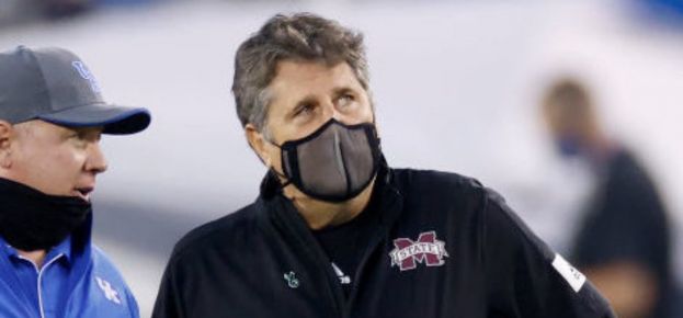 Mike Leach Blames Science That Is ‘Constantly Contradicting Itself’ For A ‘Joyless’ Football Season