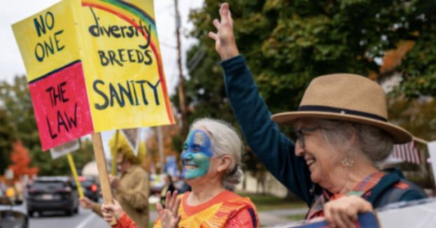 A Grand Revolution? ‘Gran-Tifa’ Boomers Take Over The ‘No Kings’ Rally