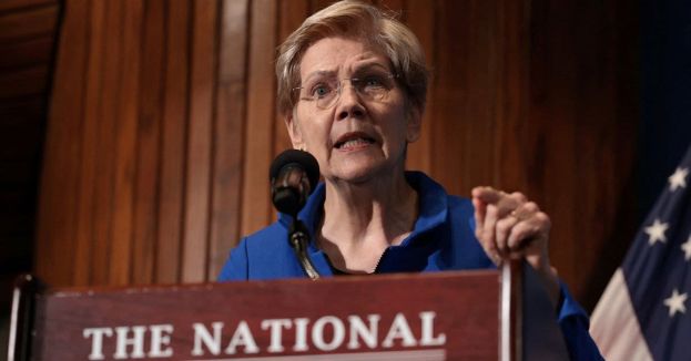 'Pocohantas' Warren Claims Trump Phoned Her After Blistering Speech—But One Detail Has Washington Buzzing