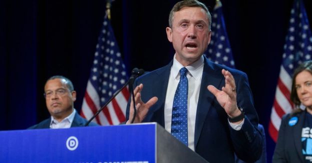 Billionaire Backlash: Mega Donors Freeze Out Dems, Blast DNC As ‘Totally Useless’