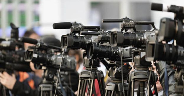 Trump Cuts The Cord: US-Funded Arabic Network Shuts DOWN, Viewers Left In Shock!