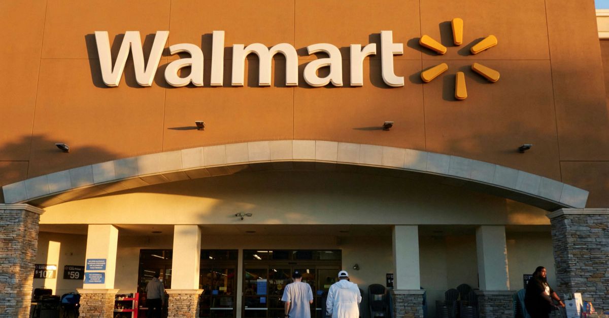 Inflation Alert: Walmart Slashes Price Tags Amid Low Consumer Buying Power