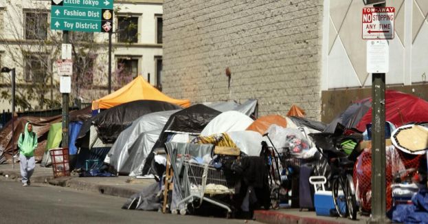 FBI Swarms LA Skid Row In Massive Voter Fraud And Bribery Probe
