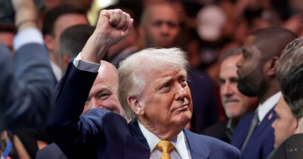 Greg Gutfeld Reveals How Trump EXPOSED Dirty TRICK Dems Use To 'TRY' To Keep Voters!