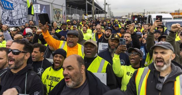 Temporary Agreement Halts Dockworkers' Strike Until January – Will A Long-Term Deal Follow?