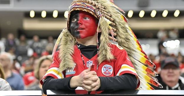 Young Chiefs Fan BLASTED By Liberal Media For Wearing Tribal Headdress, But Here Is The Kicker...