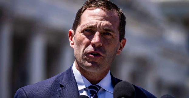 House Democrat Accused Of Undermining Chain Of Command After Video Urging Military To Question “Illegal” Trump Orders (Video)