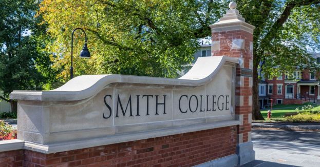 Feds Launch Bombshell Civil-Rights Probe Into Smith College’s Transgender Admissions