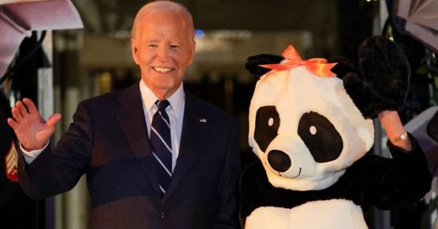 'Creepy Joe' Is BACK For Halloween This Year!