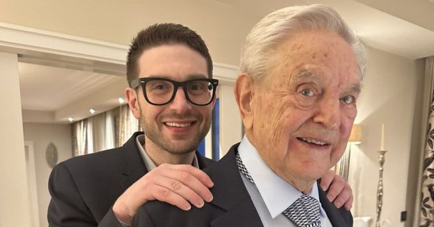 it-s-official-alex-soros-attends-the-met-gala-with-new-love-for-all-the-world-to-see