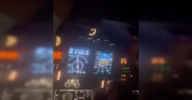 Charlie Kirk’s INSANE Mid-Air Encounter Sparks UFO Speculation!