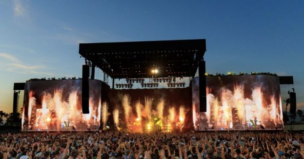 This Year Coachella Had A Very UNLIKELY Surprise Guest!