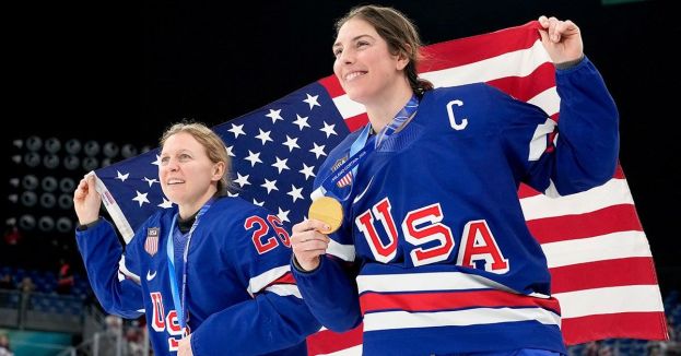Team USA Women Belt Out Anthem In Overtime Stunner—And The Crowd’s Reaction Says It All (Watch)