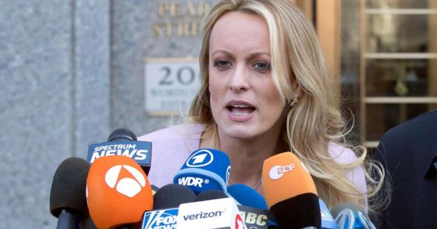 trump-s-gag-order-stands-firm-as-stormy-daniels-throws-shade-from-the-witness-box
