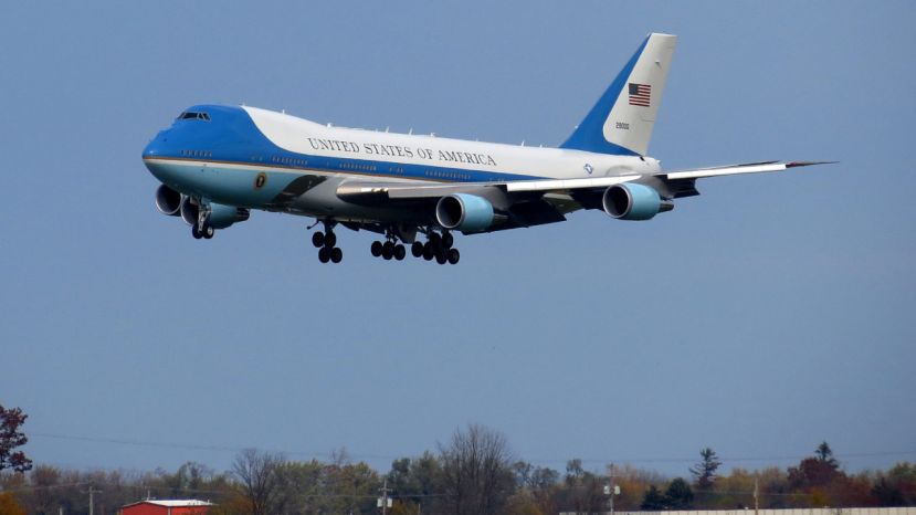 Air Force One Weighs In Around $325 million