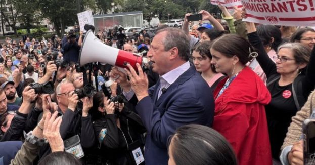 ICE Nabs NYC Mayoral Hopeful After Wild Agent Scuffle!