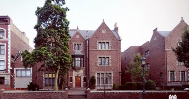 Watch: Shocking Footage Emerges From Car-Ramming At Global Chabad Headquarters