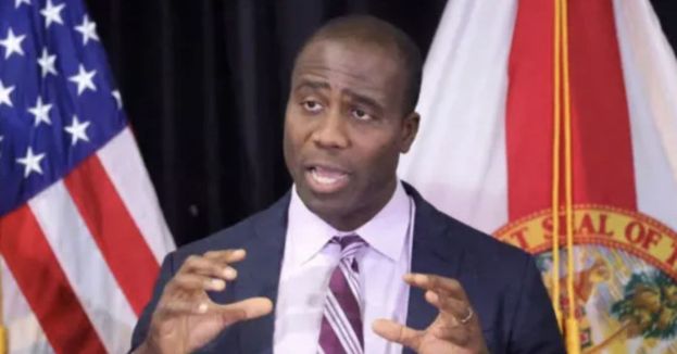 Major Shake-Up: Florida Surgeon General Pushes To End Child Vaccine Requirements!