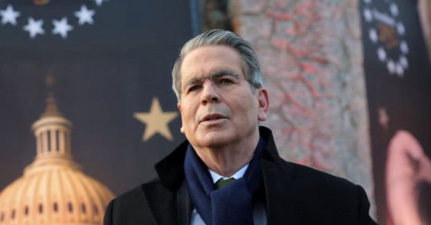 Treasury Chief Warns ‘Rats Fleeing The Ship’ As Iran’s Rulers Secretly Rush Millions Overseas