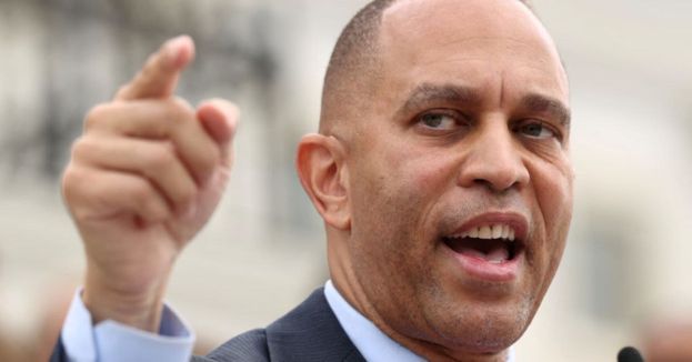 House Democrats Demand Emergency War Powers Vote—But Their Real Target Isn’t Iran, It’s Trump